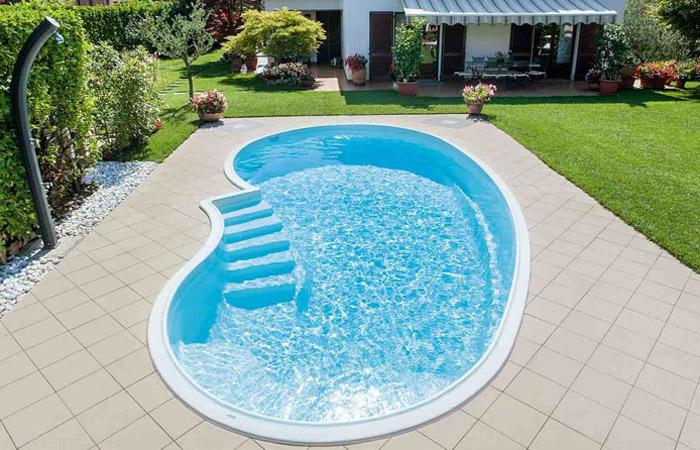 Piscina in vetroresina: la qualità polyfaser a portata di mano Piscine vetroresina prezzi