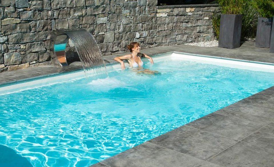 Piscina in vetroresina: la qualità polyfaser a portata di mano Piscine vetroresina prezzi