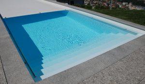 Piscine semiprefabbricate