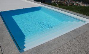 Piscine semi-prefabbricate