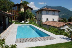PISCINA SEMIPREFABBRICATA - savosa