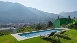 Piscina con casseri e PVC armato Ticino